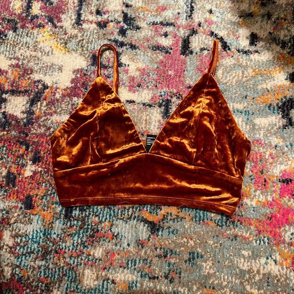 Forever 21 velvet crop top